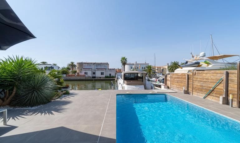 3 soverom Villa til salgs i Santa Margarida med svømmebasseng garasje - € 670 000 (Ref: 9997209)