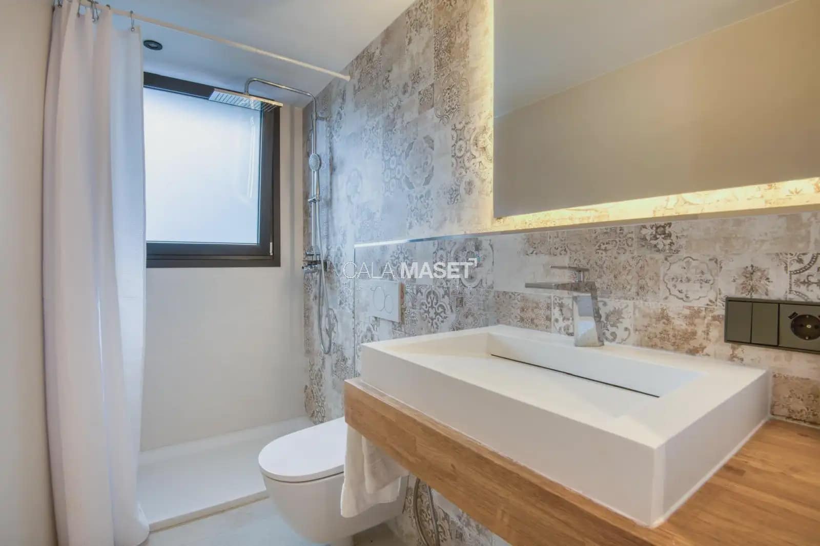 8 soverom Villa til salgs i Santa Cristina d'Aro med svømmebasseng garasje - € 2 800 000 (Ref: 10005988)
