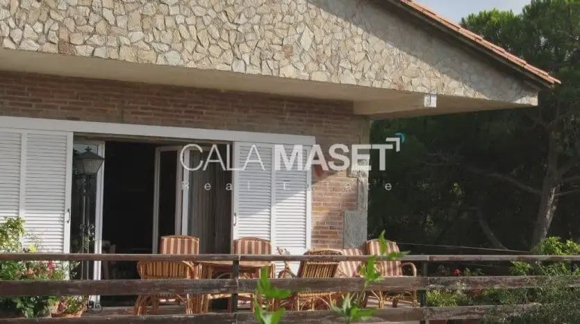 5 sovrum Finca/Hus på landet till salu i Castell-Platja d'Aro med garage - 845 000 € (Ref: 9890794)