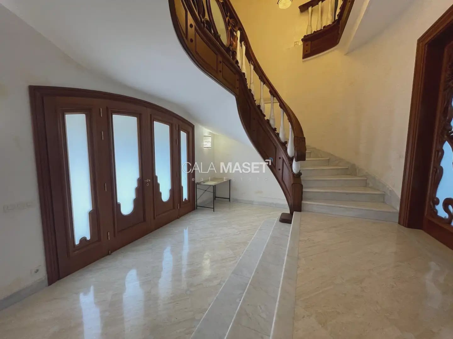 11 soveværelse Villa til salg i Sant Feliu de Guixols med garage - € 9.500.000 (Ref: 9890798)
