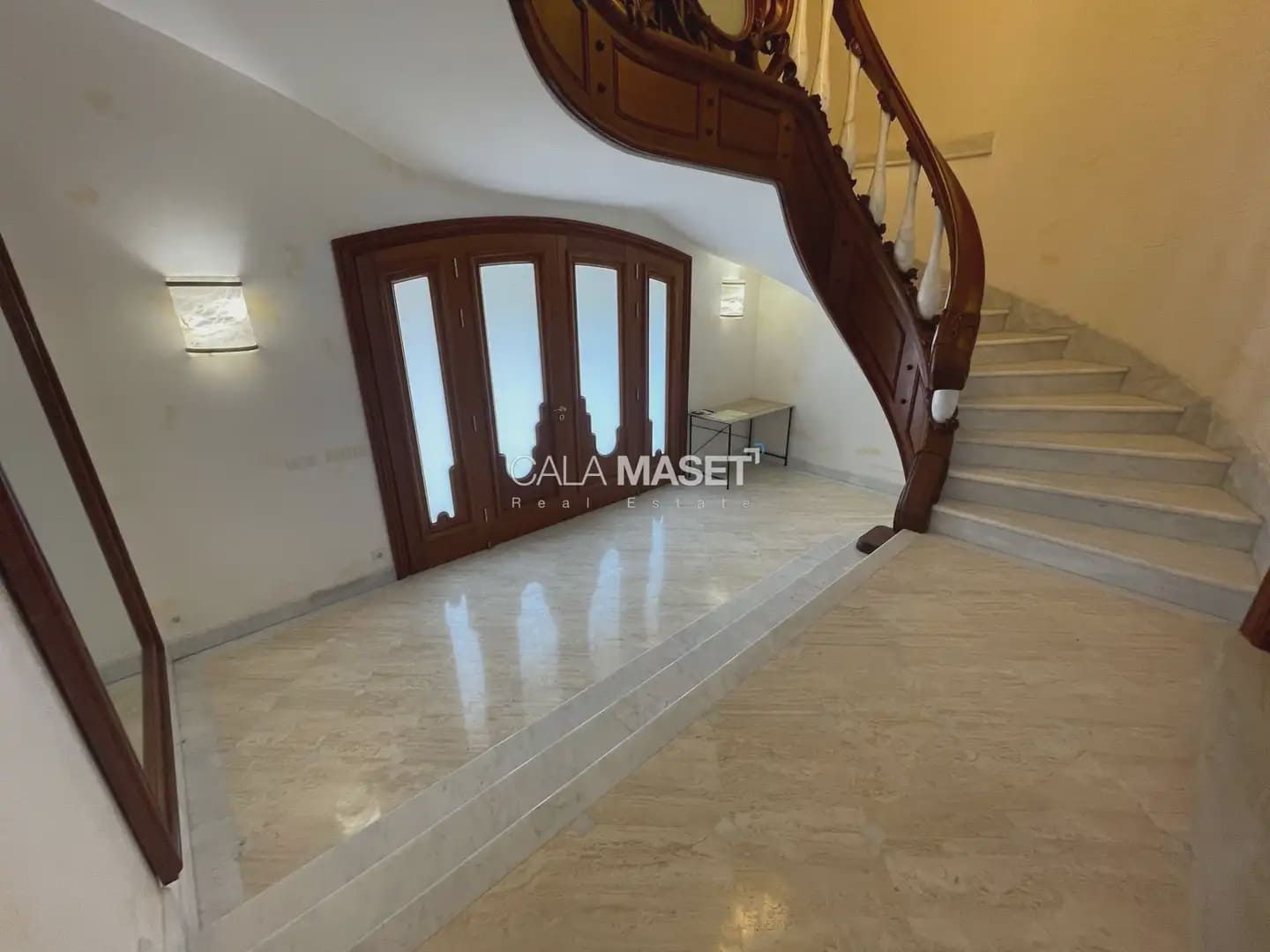 11 soveværelse Villa til salg i Sant Feliu de Guixols med garage - € 9.500.000 (Ref: 9890798)