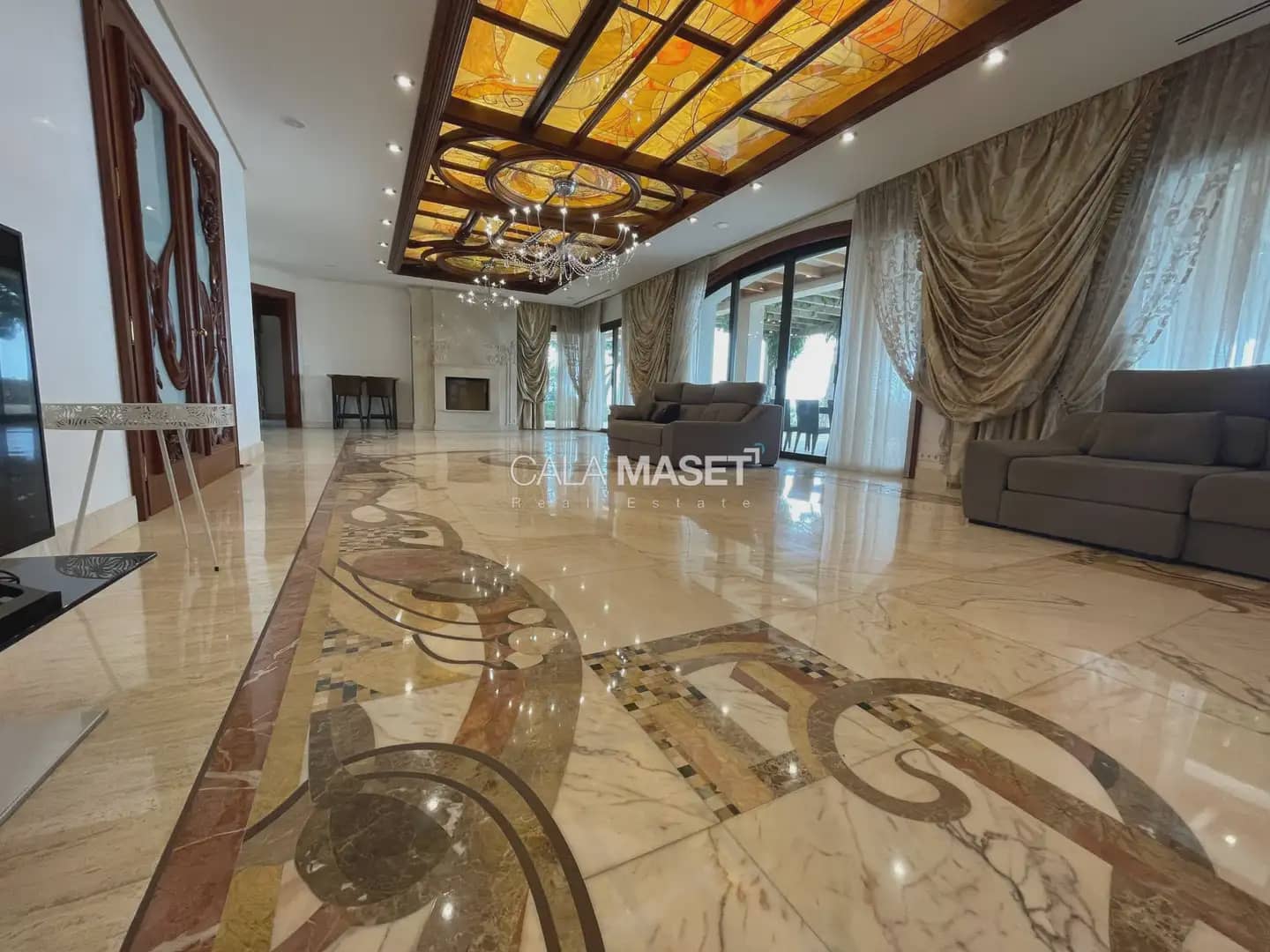 11 soveværelse Villa til salg i Sant Feliu de Guixols med garage - € 9.500.000 (Ref: 9890798)