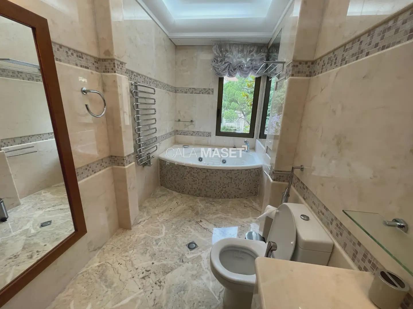 11 soveværelse Villa til salg i Sant Feliu de Guixols med garage - € 9.500.000 (Ref: 9890798)