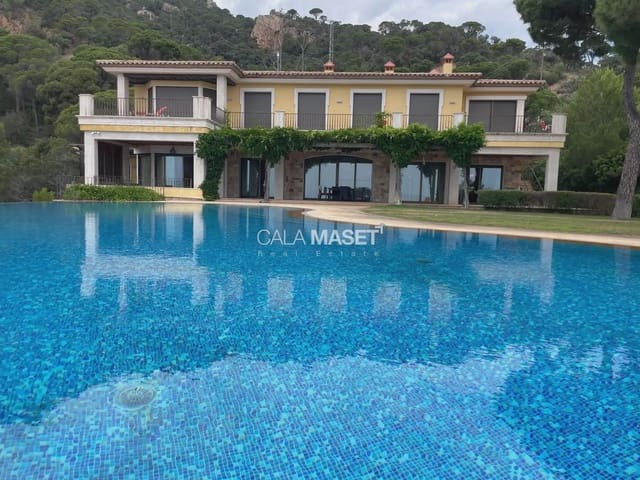 11 soveværelse Villa til salg i Sant Feliu de Guíxols med garage - € 9.500.000 (Ref: 9890798)