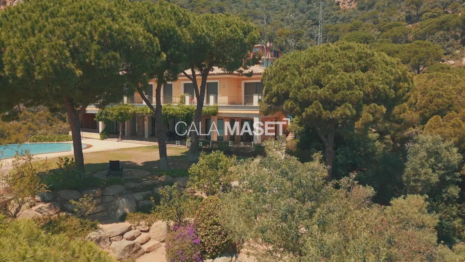 11 soveværelse Villa til salg i Sant Feliu de Guixols med garage - € 9.500.000 (Ref: 9890798)