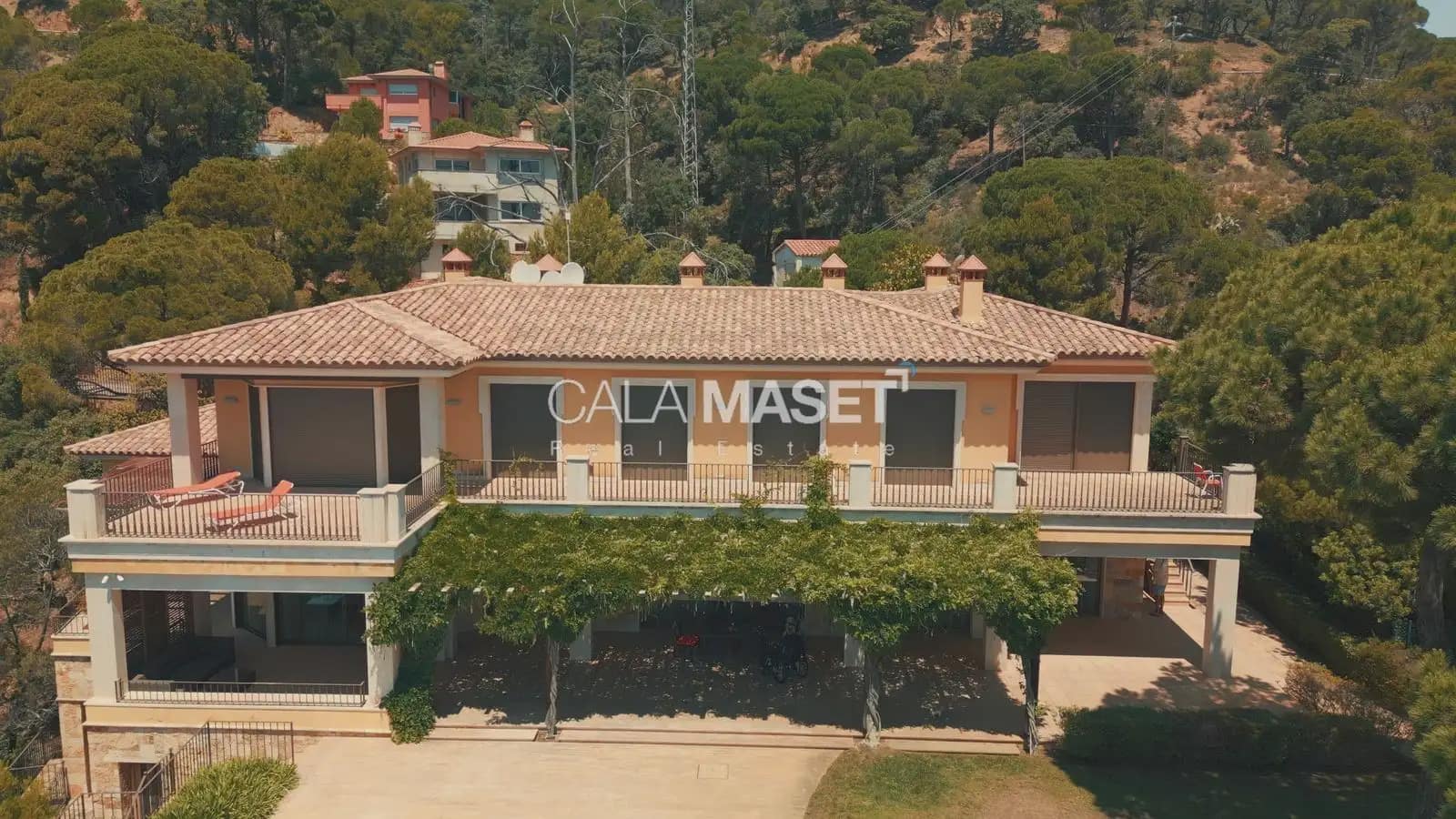 11 soveværelse Villa til salg i Sant Feliu de Guixols med garage - € 9.500.000 (Ref: 9890798)