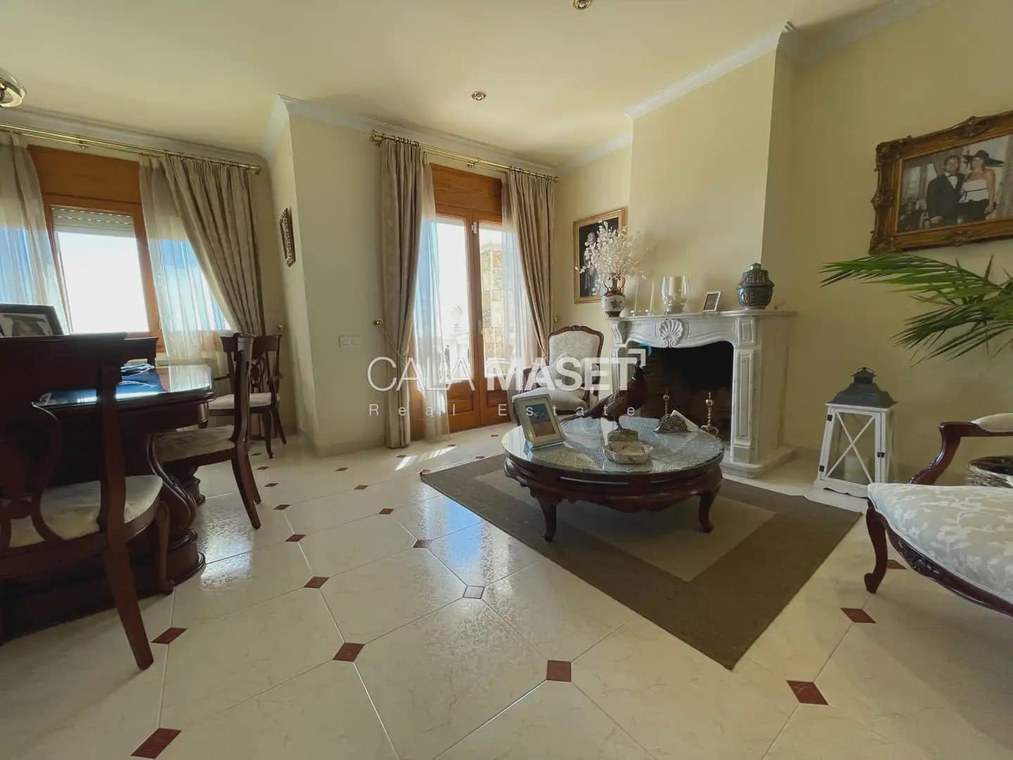 4 slaapkamer Villa te koop in Platja d'Aro met garage - € 590.000 (Ref: 9890800)