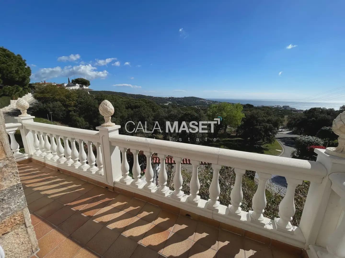 4 slaapkamer Villa te koop in Platja d'Aro met garage - € 590.000 (Ref: 9890800)