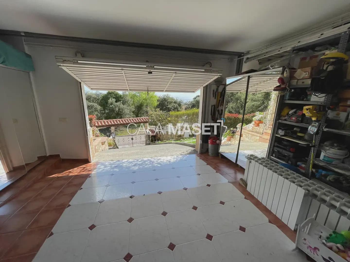 4 slaapkamer Villa te koop in Platja d'Aro met garage - € 590.000 (Ref: 9890800)