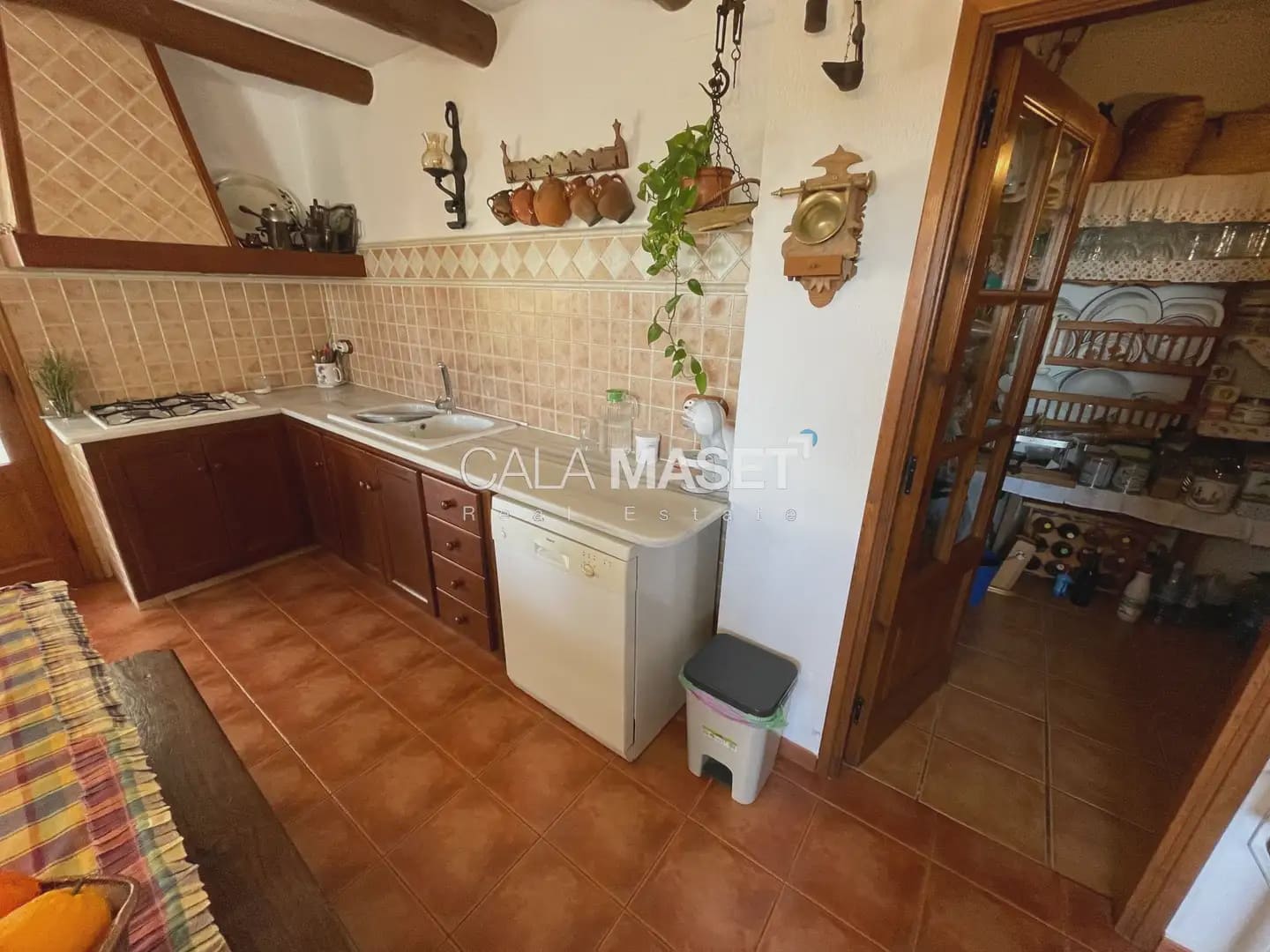 4 slaapkamer Villa te koop in Platja d'Aro met garage - € 590.000 (Ref: 9890800)