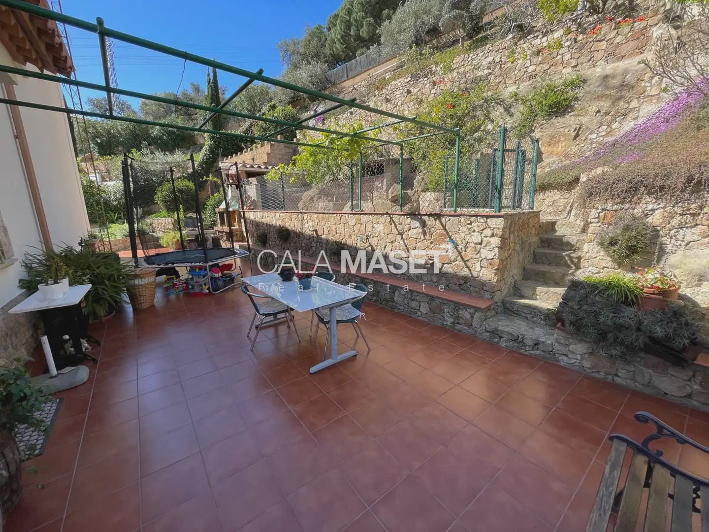4 slaapkamer Villa te koop in Platja d'Aro met garage - € 590.000 (Ref: 9890800)
