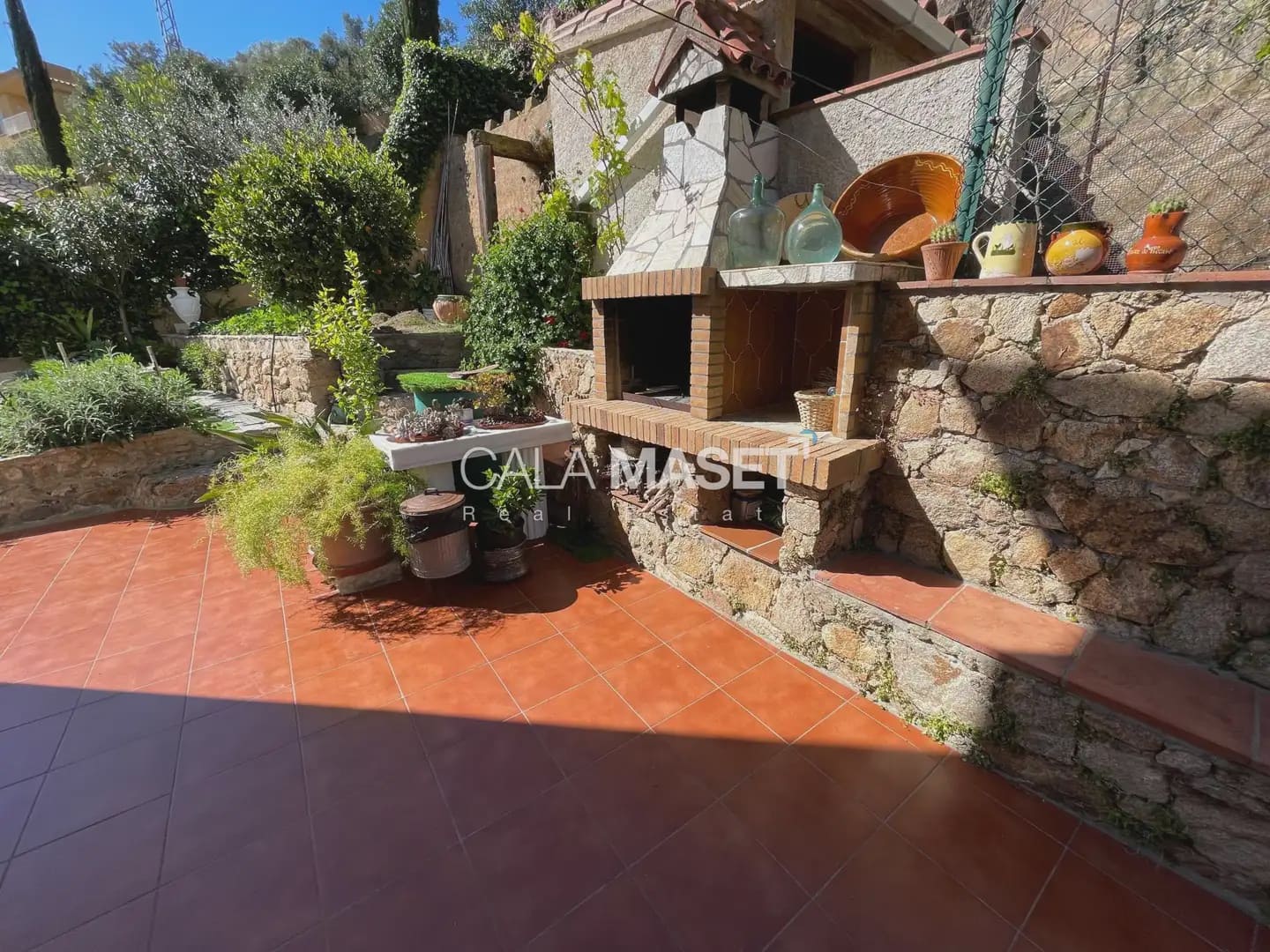 4 slaapkamer Villa te koop in Platja d'Aro met garage - € 590.000 (Ref: 9890800)