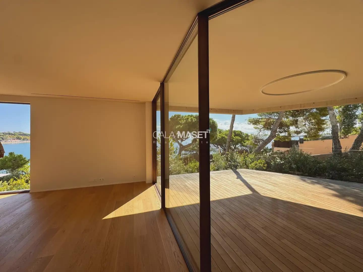 3 soveværelse Lejlighed til salg i Sant Feliu de Guixols med garage - € 2.640.000 (Ref: 9890801)