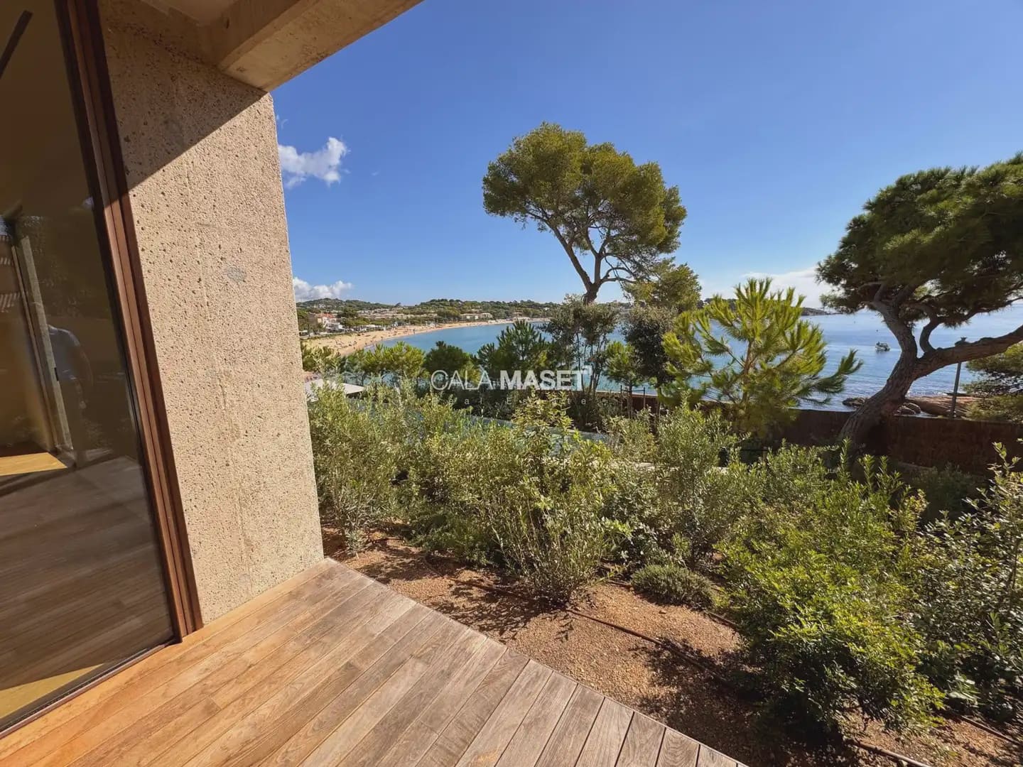 3 soveværelse Lejlighed til salg i Sant Feliu de Guixols med garage - € 2.640.000 (Ref: 9890801)