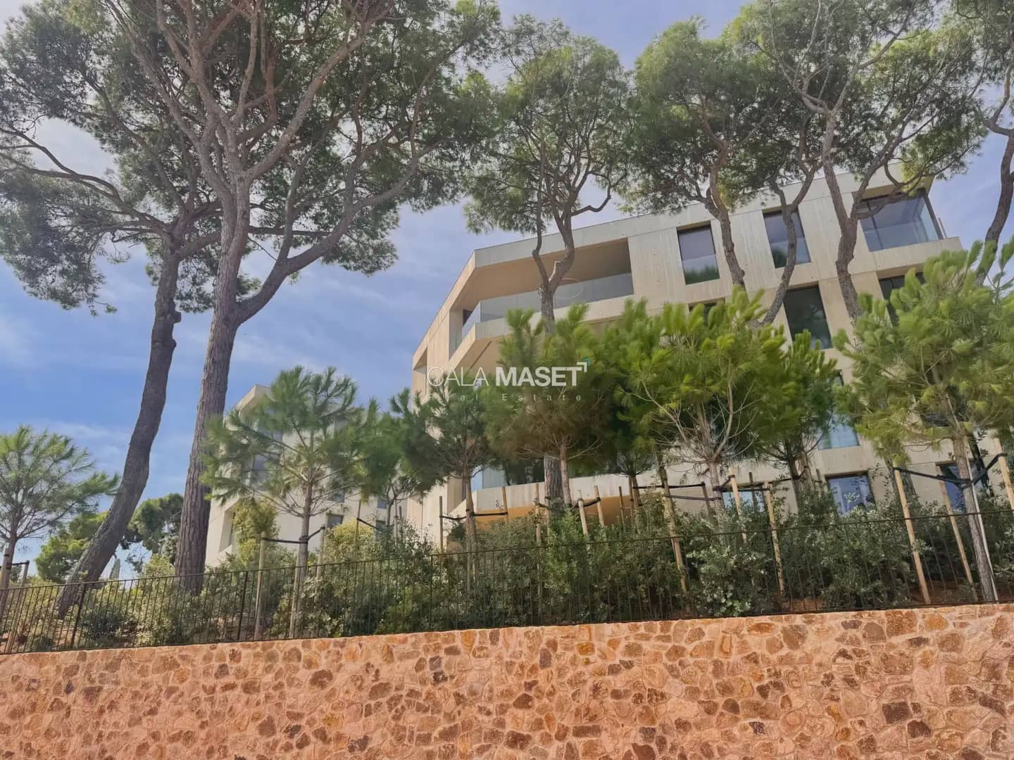 3 soveværelse Lejlighed til salg i Sant Feliu de Guixols med garage - € 2.640.000 (Ref: 9890801)