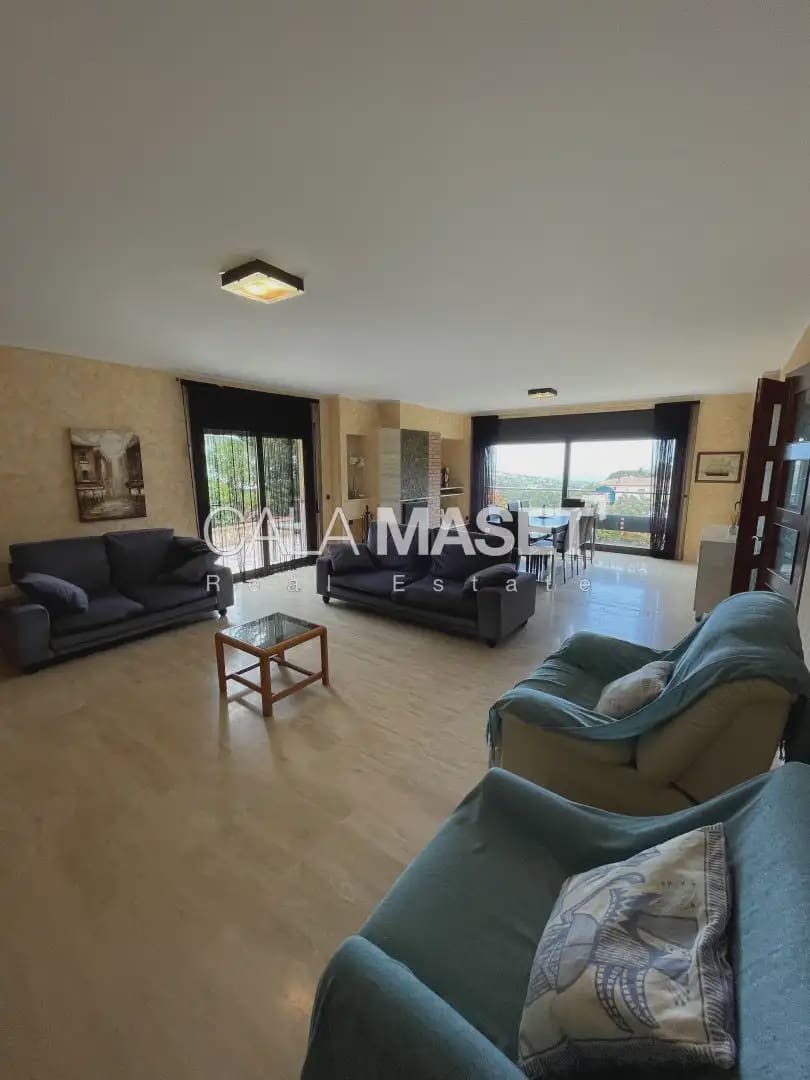 Chalet de 3 habitaciones en Castell-Platja d'Aro en venta con garaje - 790.000 € (Ref: 9890802)