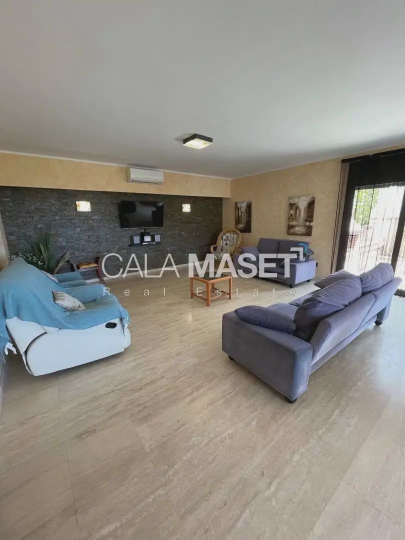 Chalet de 3 habitaciones en Castell-Platja d'Aro en venta con garaje - 790.000 € (Ref: 9890802)