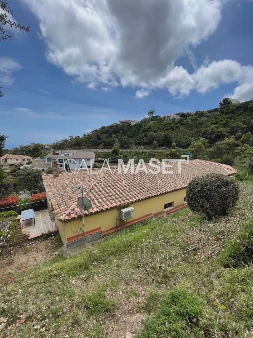 Chalet de 3 habitaciones en Castell-Platja d'Aro en venta con garaje - 790.000 € (Ref: 9890802)