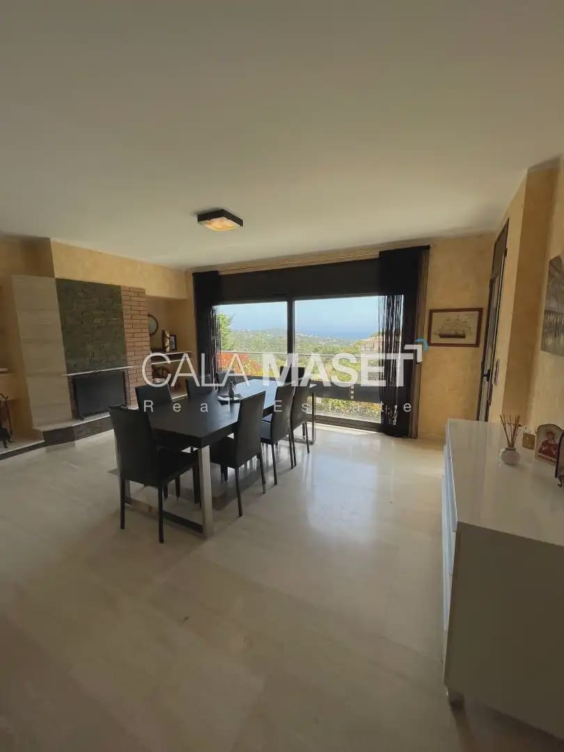 Chalet de 3 habitaciones en Castell-Platja d'Aro en venta con garaje - 790.000 € (Ref: 9890802)