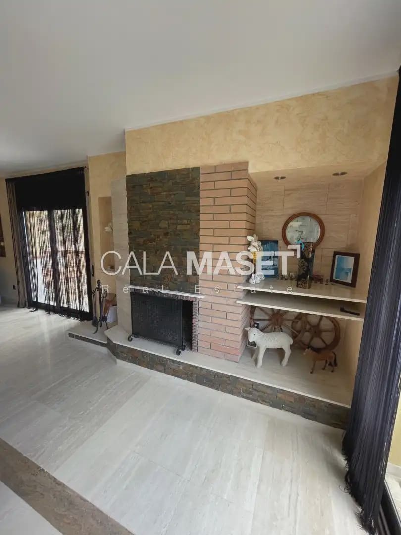 Chalet de 3 habitaciones en Castell-Platja d'Aro en venta con garaje - 790.000 € (Ref: 9890802)