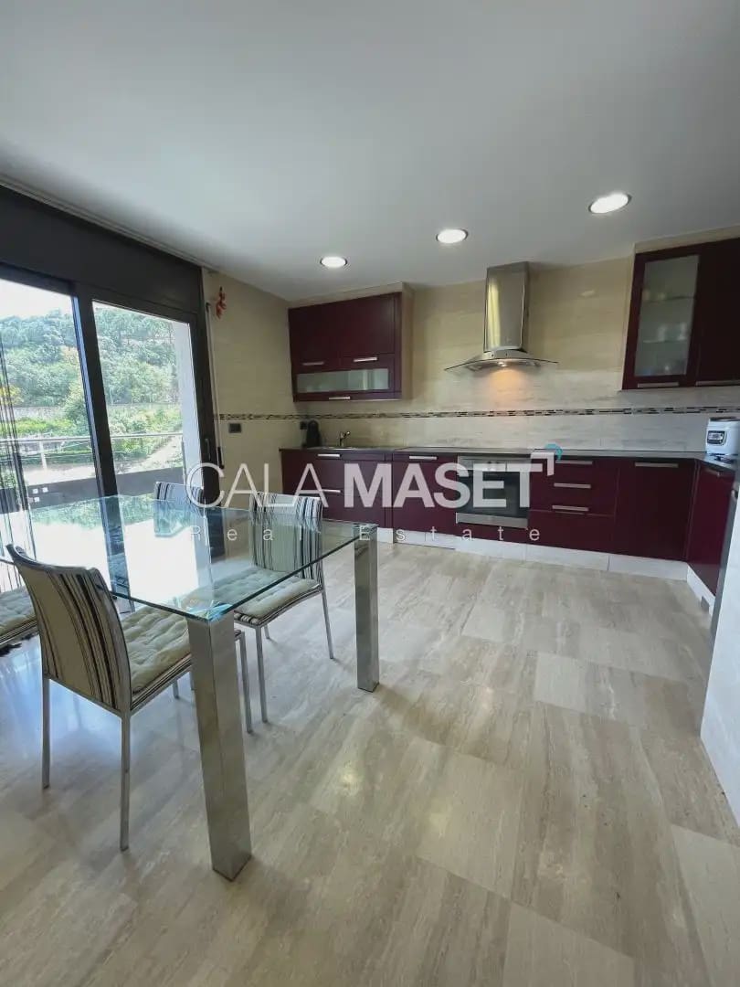 Chalet de 3 habitaciones en Castell-Platja d'Aro en venta con garaje - 790.000 € (Ref: 9890802)