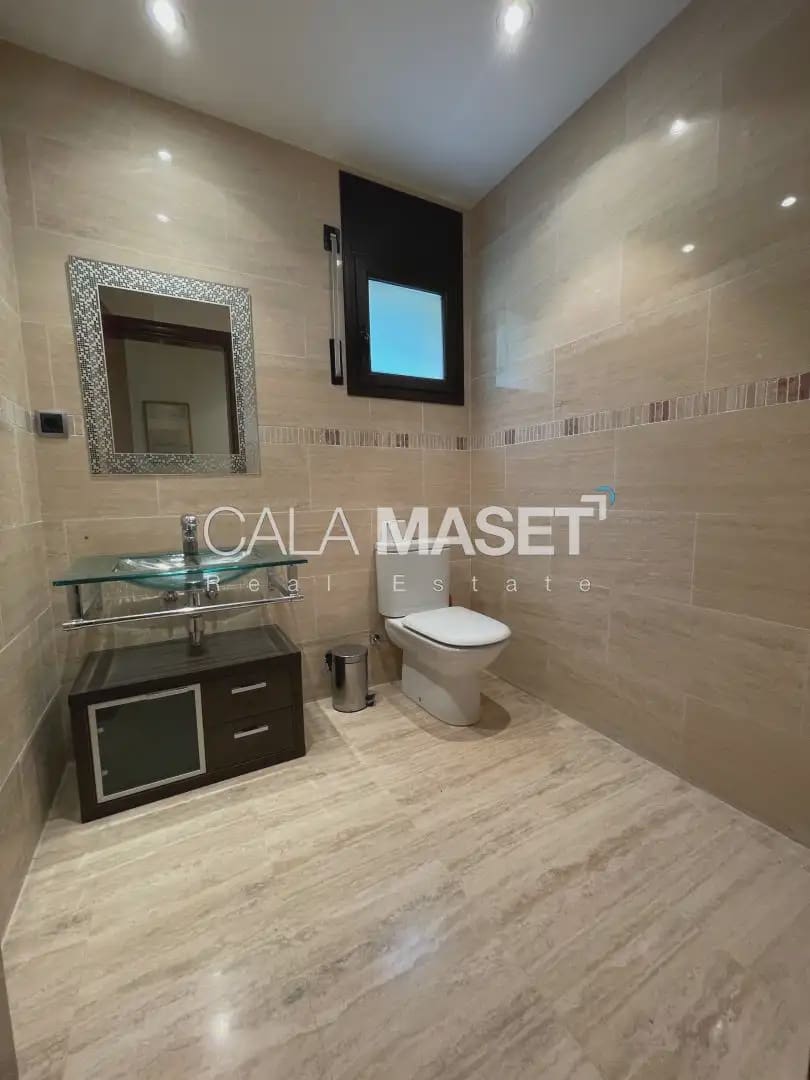 Chalet de 3 habitaciones en Castell-Platja d'Aro en venta con garaje - 790.000 € (Ref: 9890802)