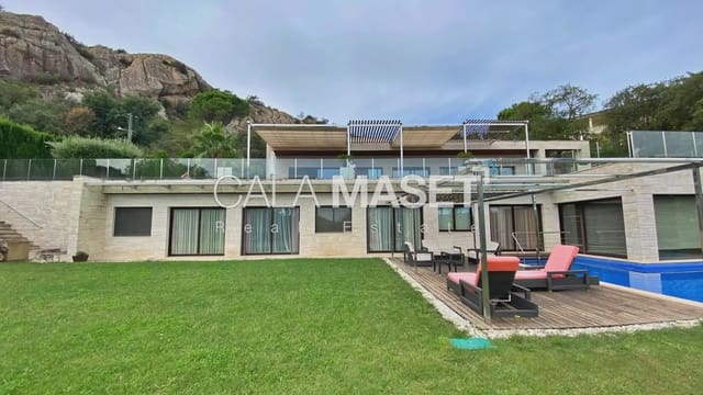 5 soverom Villa til salgs i Santa Cristina d'Aro med svømmebasseng - € 1 995 000 (Ref: 9890803)
