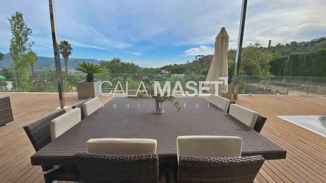 5 soverom Villa til salgs i Santa Cristina d'Aro med svømmebasseng - € 1 995 000 (Ref: 9890803)