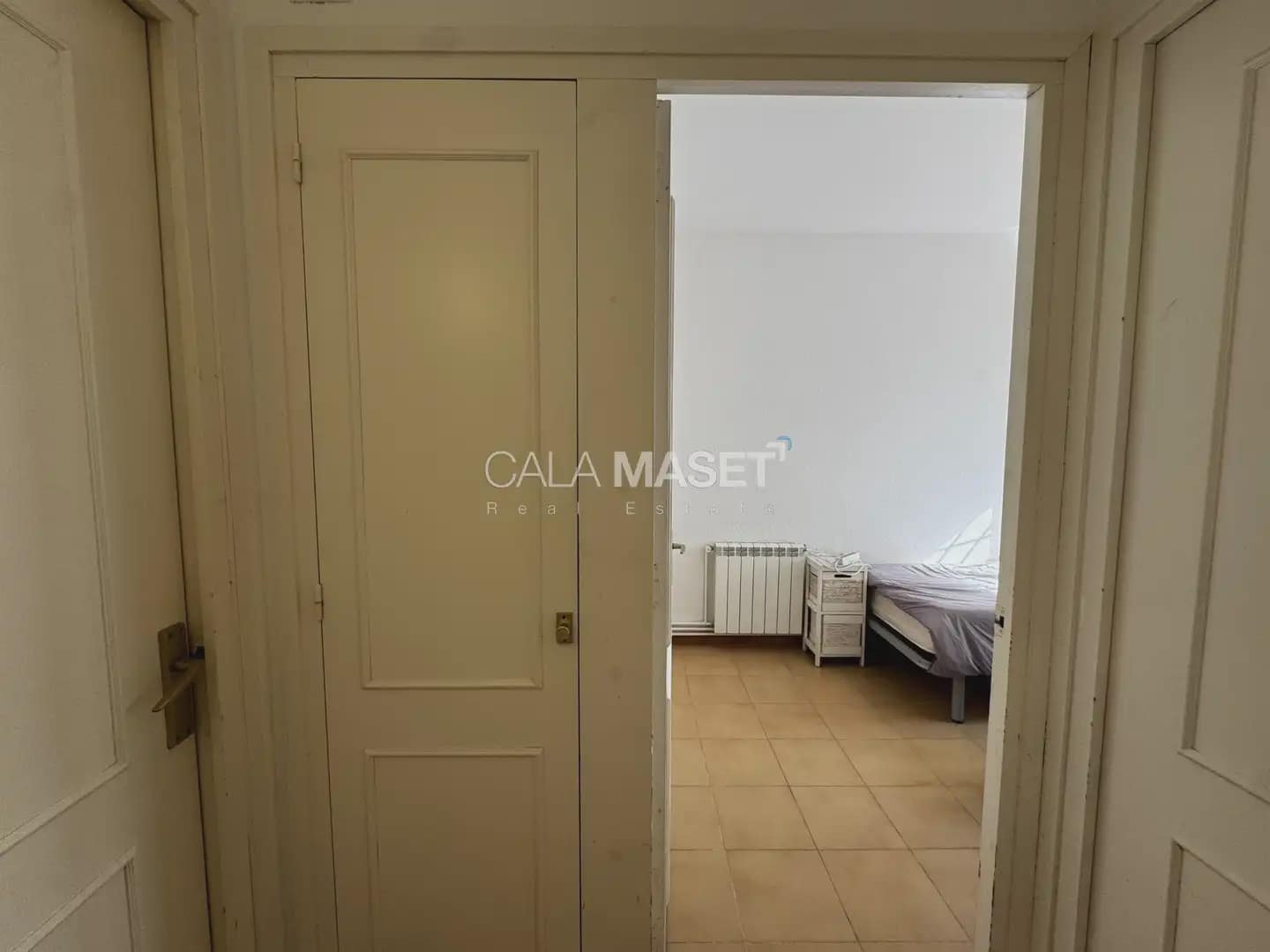 3 bedroom Flat for sale in Platja d'Aro with pool - € 400,000 (Ref: 9890804)