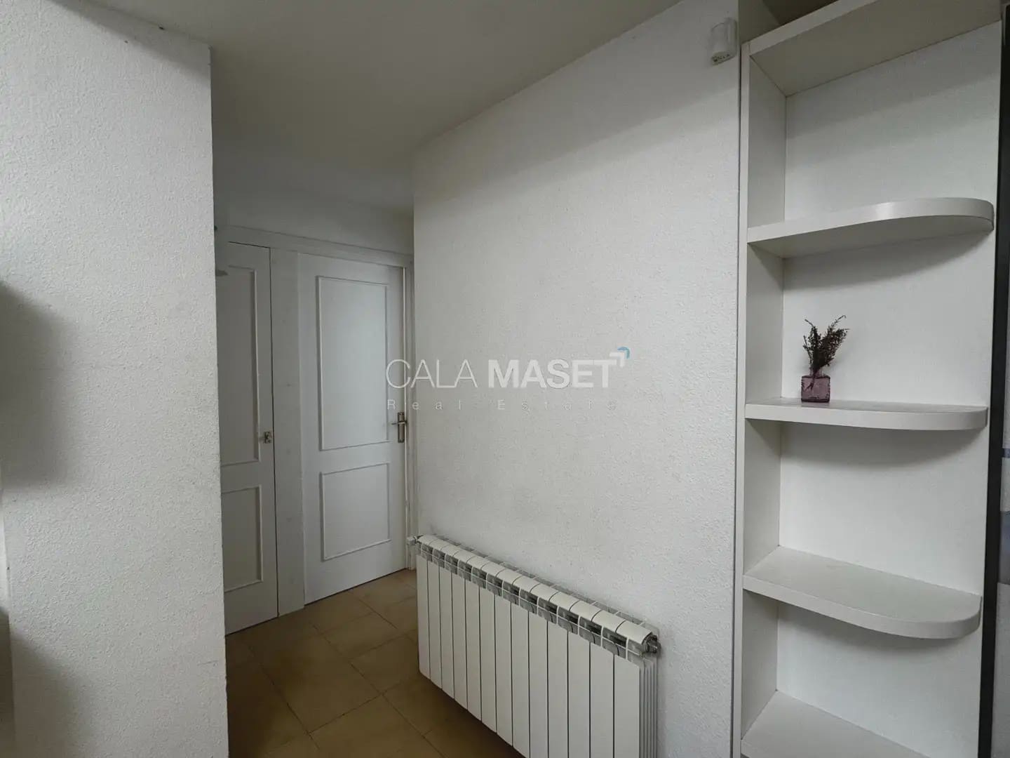 3 bedroom Flat for sale in Platja d'Aro with pool - € 400,000 (Ref: 9890804)