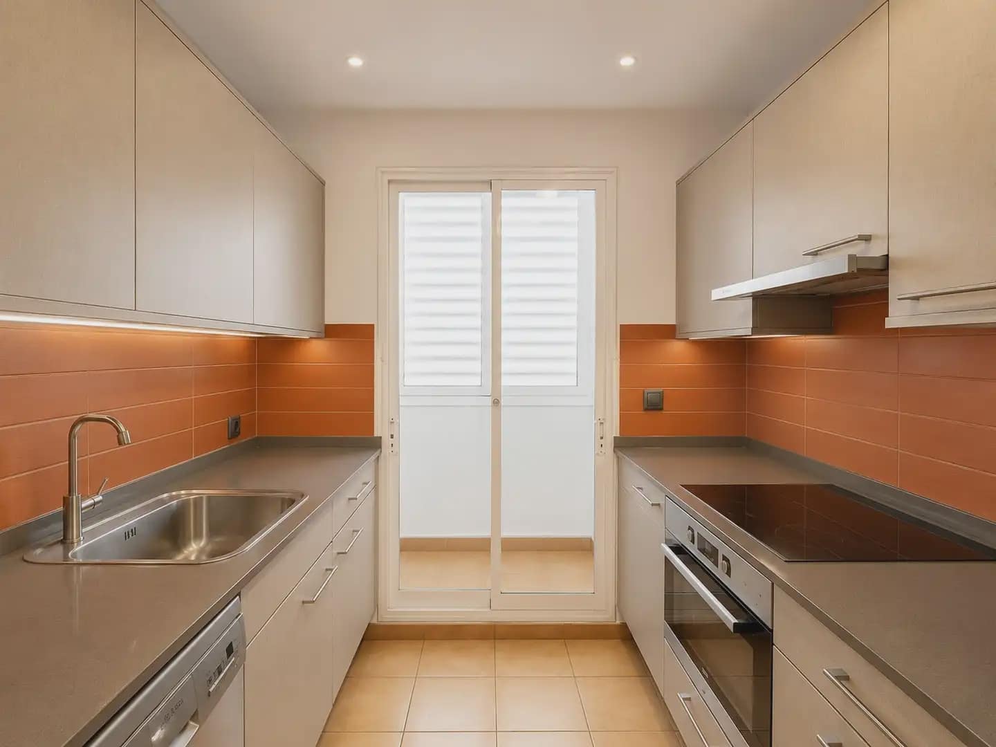 3 bedroom Flat for sale in Platja d'Aro with pool - € 400,000 (Ref: 9890804)