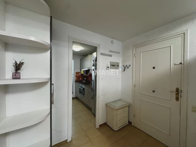 3 bedroom Flat for sale in Platja d'Aro, Castell-Platja d'Aro with pool - € 400,000 (Ref: 9890804)