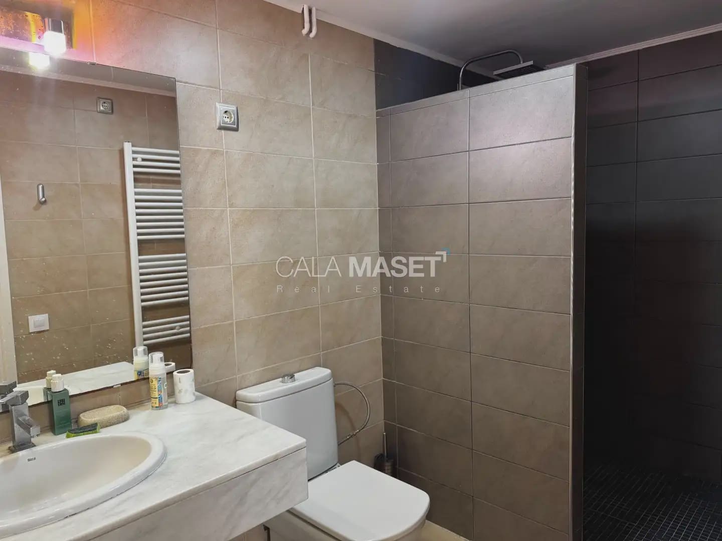 3 bedroom Flat for sale in Platja d'Aro with pool - € 400,000 (Ref: 9890804)