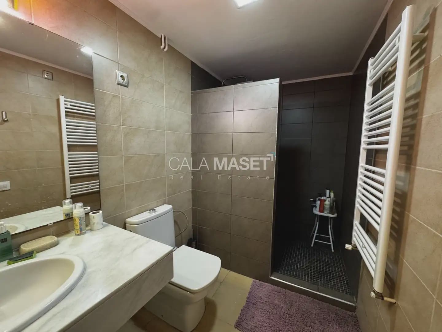 3 bedroom Flat for sale in Platja d'Aro with pool - € 400,000 (Ref: 9890804)