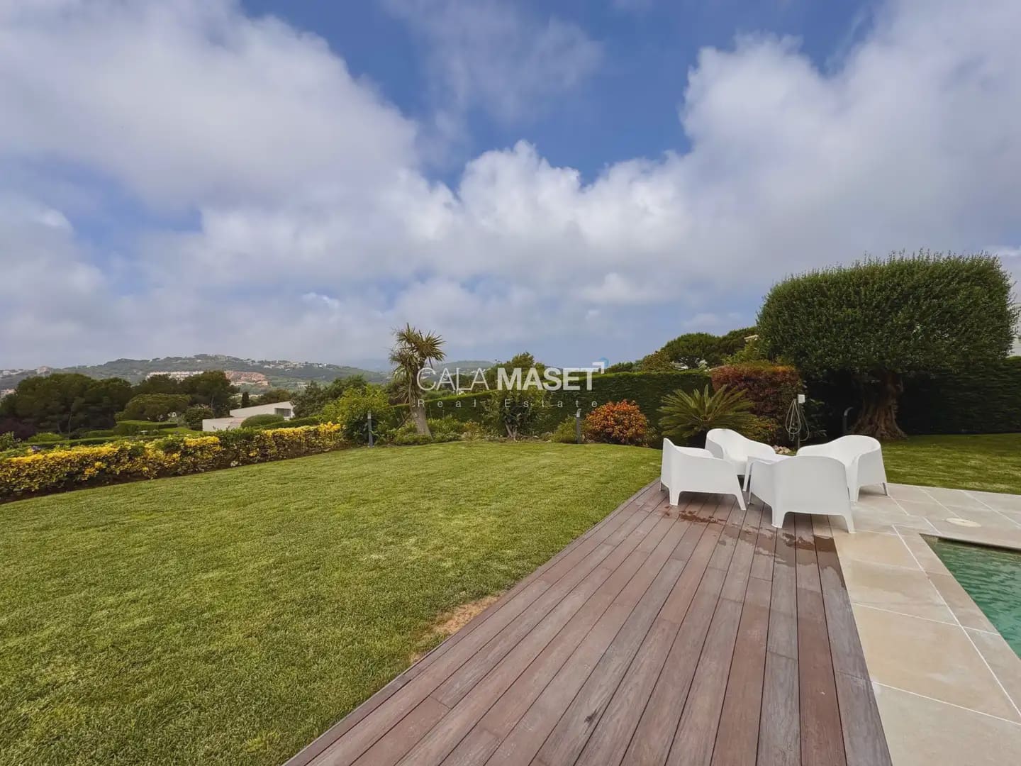 5 bedroom Villa for sale in Castell d'Aro with pool garage - € 2,600,000 (Ref: 9890805)