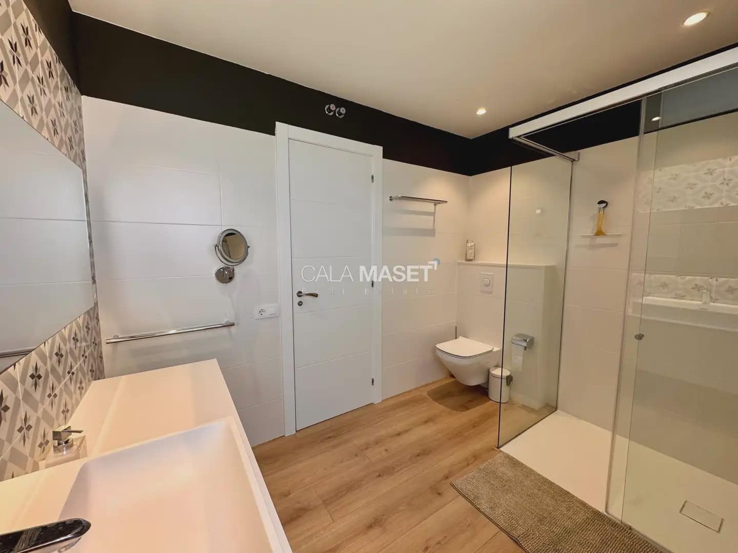 5 bedroom Villa for sale in Castell d'Aro with pool garage - € 2,600,000 (Ref: 9890805)