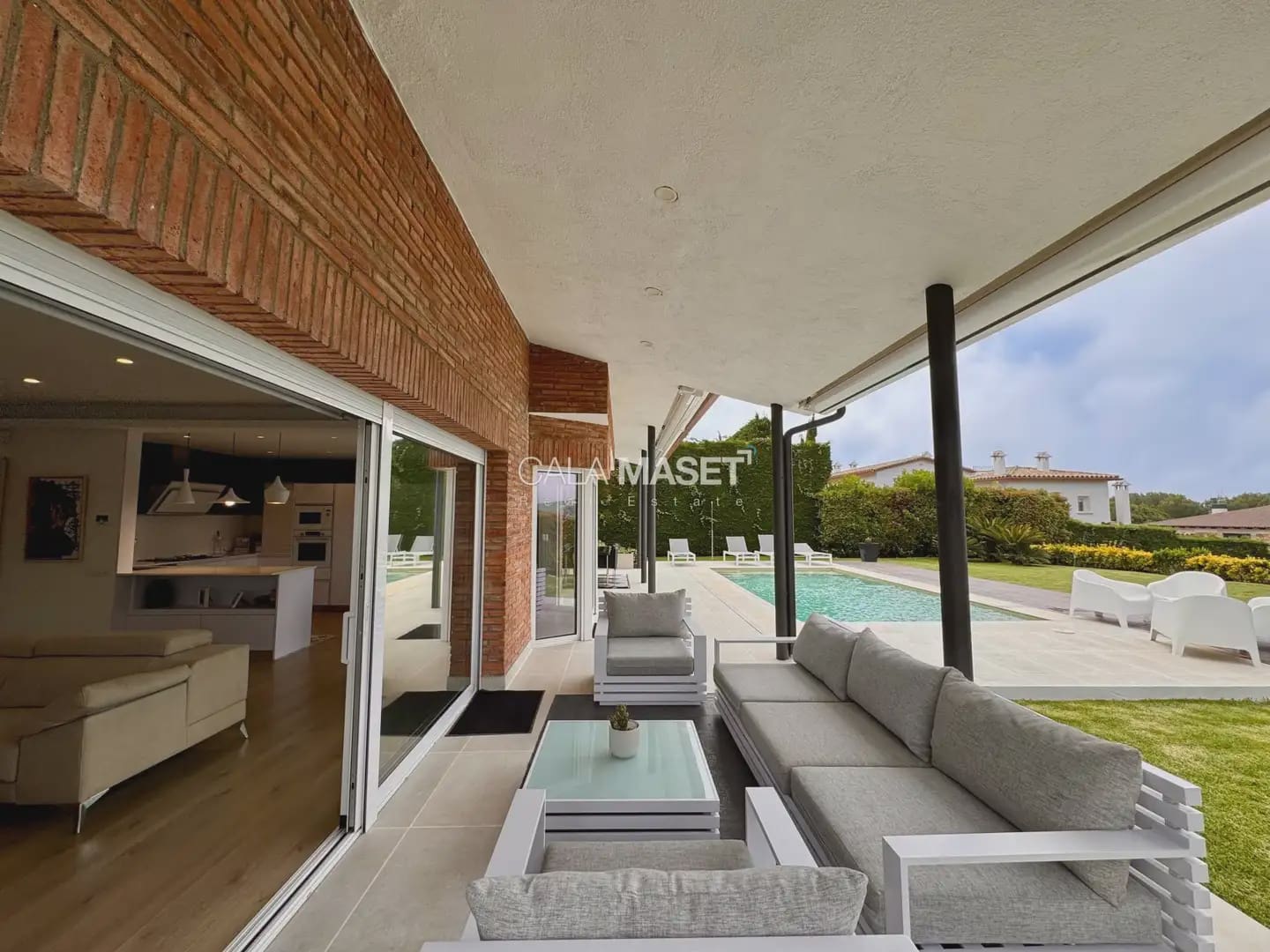 5 bedroom Villa for sale in Castell d'Aro with pool garage - € 2,600,000 (Ref: 9890805)