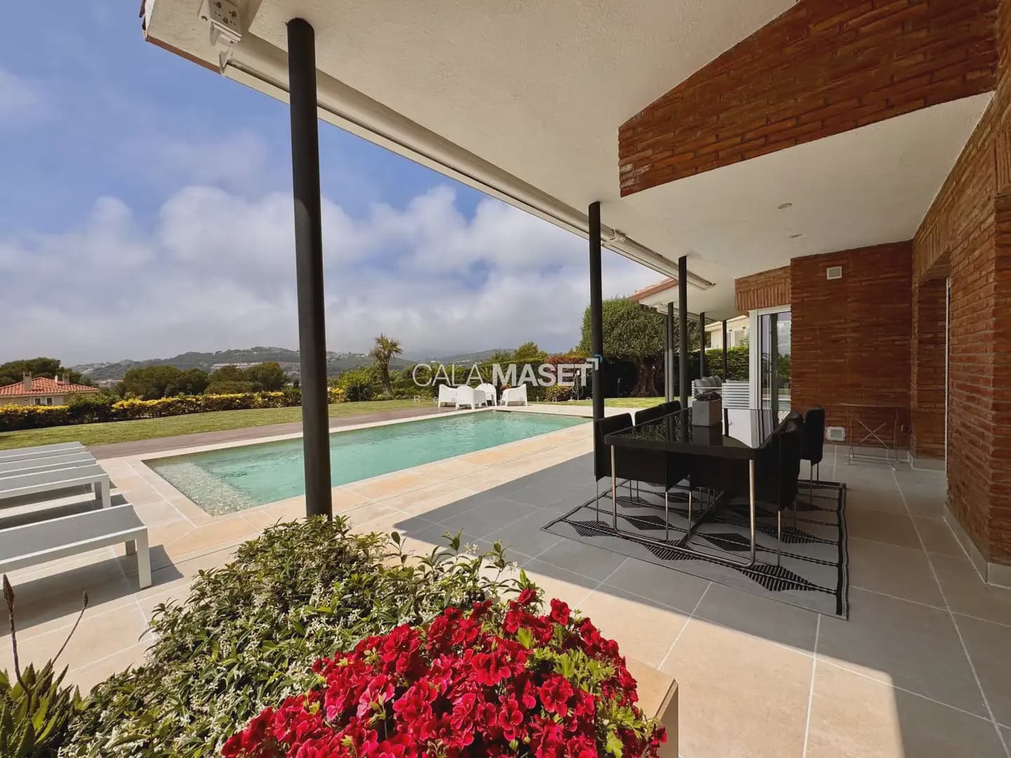 5 bedroom Villa for sale in Castell d'Aro with pool garage - € 2,600,000 (Ref: 9890805)