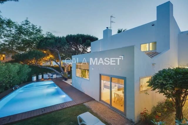 4 slaapkamer Villa te koop in S'Agaro, Castell-Platja d'Aro met garage - € 2.950.000 (Ref: 9890807)