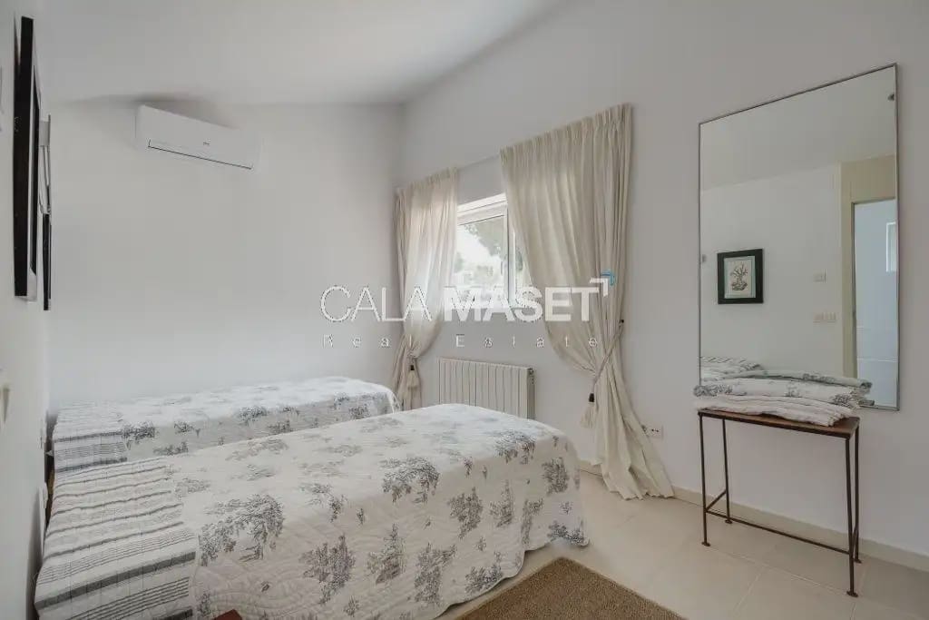 4 slaapkamer Villa te koop in Castell-Platja d'Aro met garage - € 2.950.000 (Ref: 9890807)