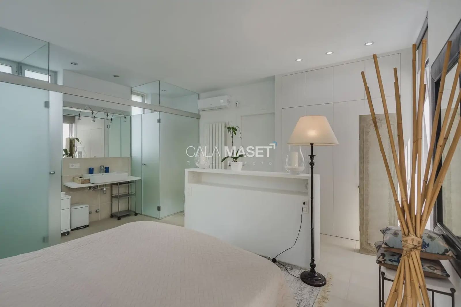 4 slaapkamer Villa te koop in Castell-Platja d'Aro met garage - € 2.950.000 (Ref: 9890807)