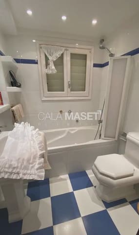 3 soveværelse Penthouse til salg i Sant Antoni de Calonge, Calonge i Sant Antoni - € 690.000 (Ref: 9890808)