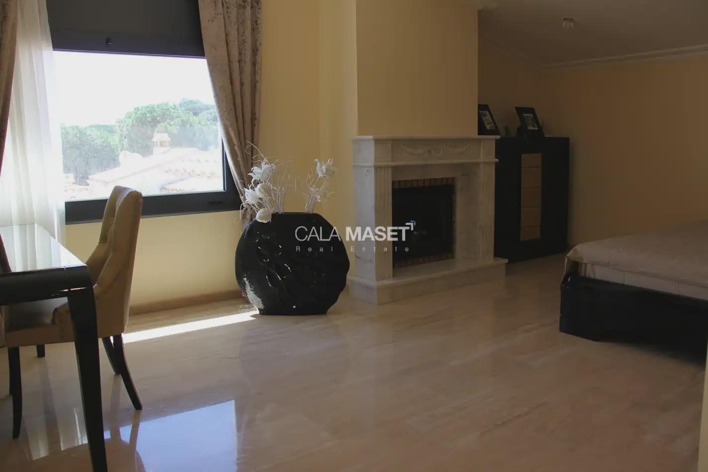 5 bedroom Villa for sale in Calonge i Sant Antoni with garage - € 1,950,000 (Ref: 9890809)