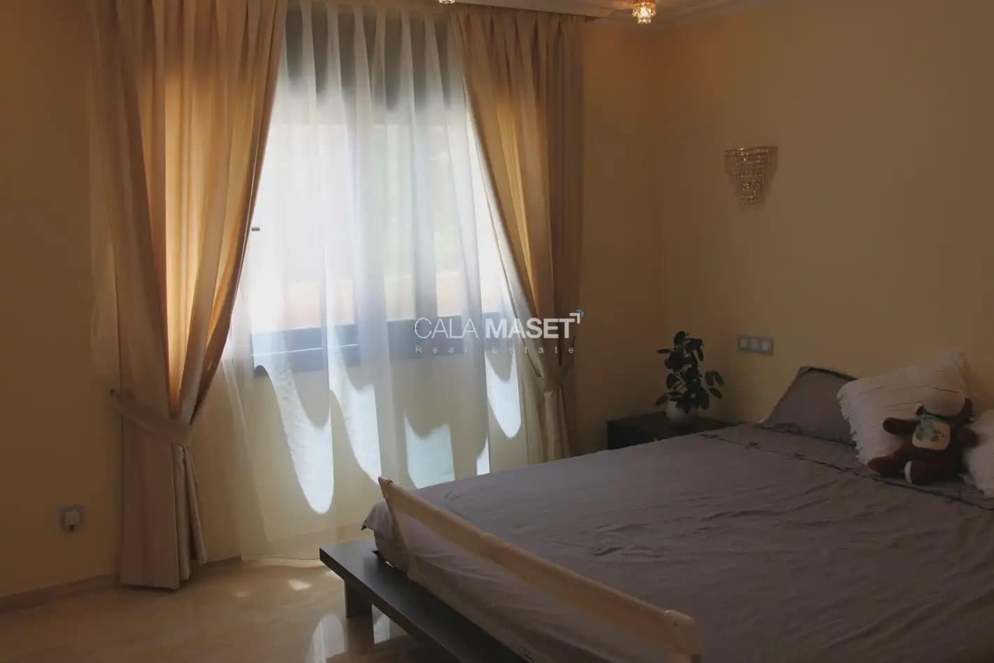 5 bedroom Villa for sale in Calonge i Sant Antoni with garage - € 1,950,000 (Ref: 9890809)