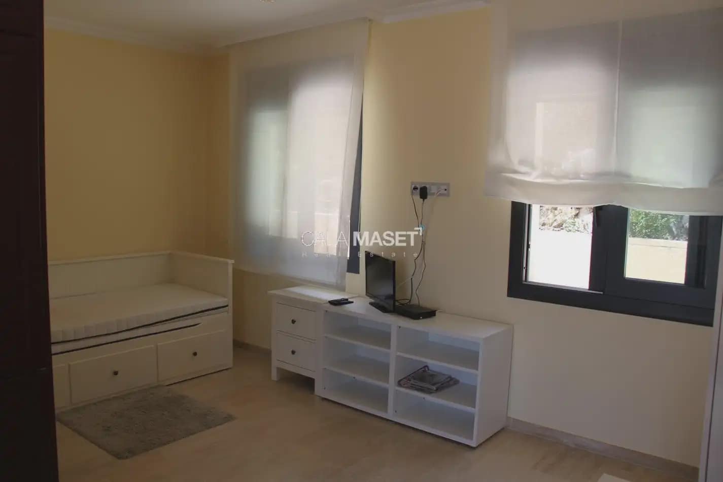 5 bedroom Villa for sale in Calonge i Sant Antoni with garage - € 1,950,000 (Ref: 9890809)