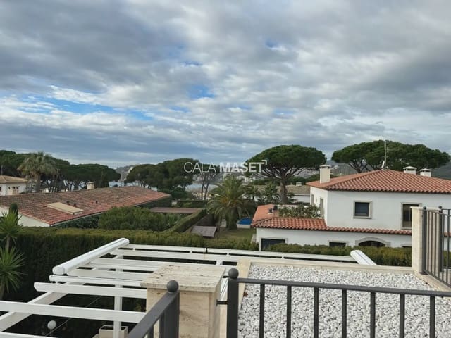 6 soverom Villa til salgs i S'Agaro, Castell-Platja d'Aro med svømmebasseng garasje - € 5 000 000 (Ref: 9890812)