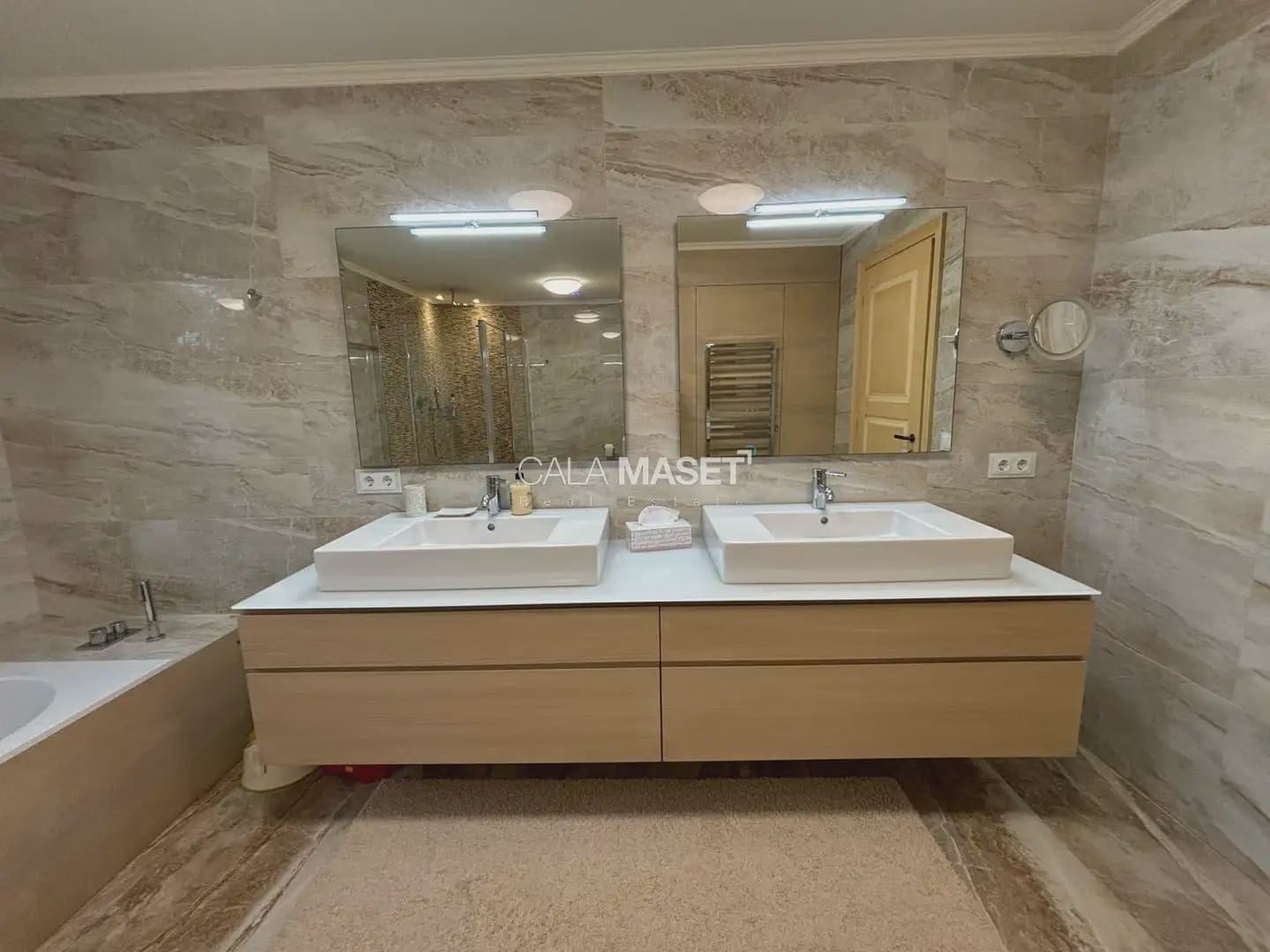 Chalet de 6 habitaciones en Castell-Platja d'Aro en venta con piscina garaje - 5.000.000 € (Ref: 9890812)