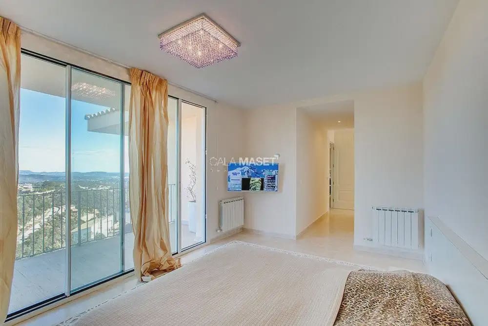 3 bedroom Villa for sale in Castell d'Aro - € 978,000 (Ref: 9890813)