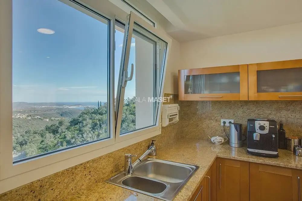 3 bedroom Villa for sale in Castell d'Aro - € 978,000 (Ref: 9890813)