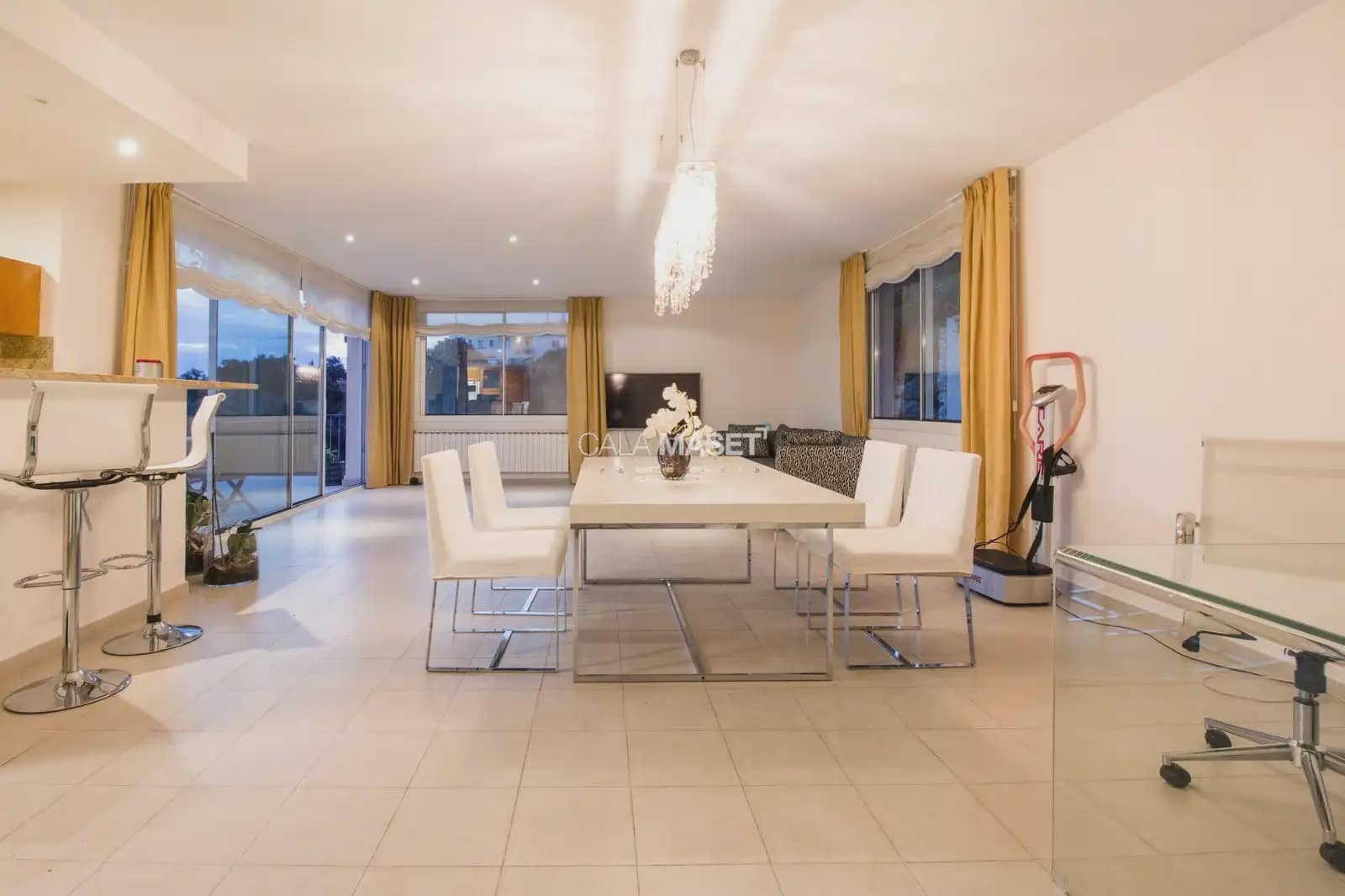 3 bedroom Villa for sale in Castell d'Aro - € 978,000 (Ref: 9890813)